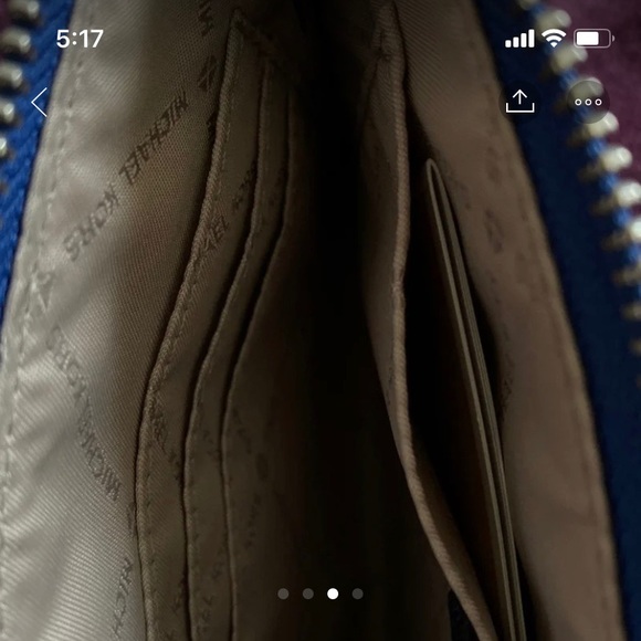 Michael Kors wristlet - Picture 3 of 4